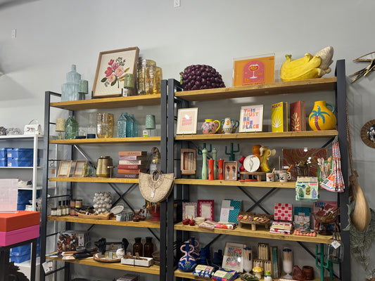 Our Decorative Display in Keller – A Fresh Look for Your Favorite Spaces 🏡✨