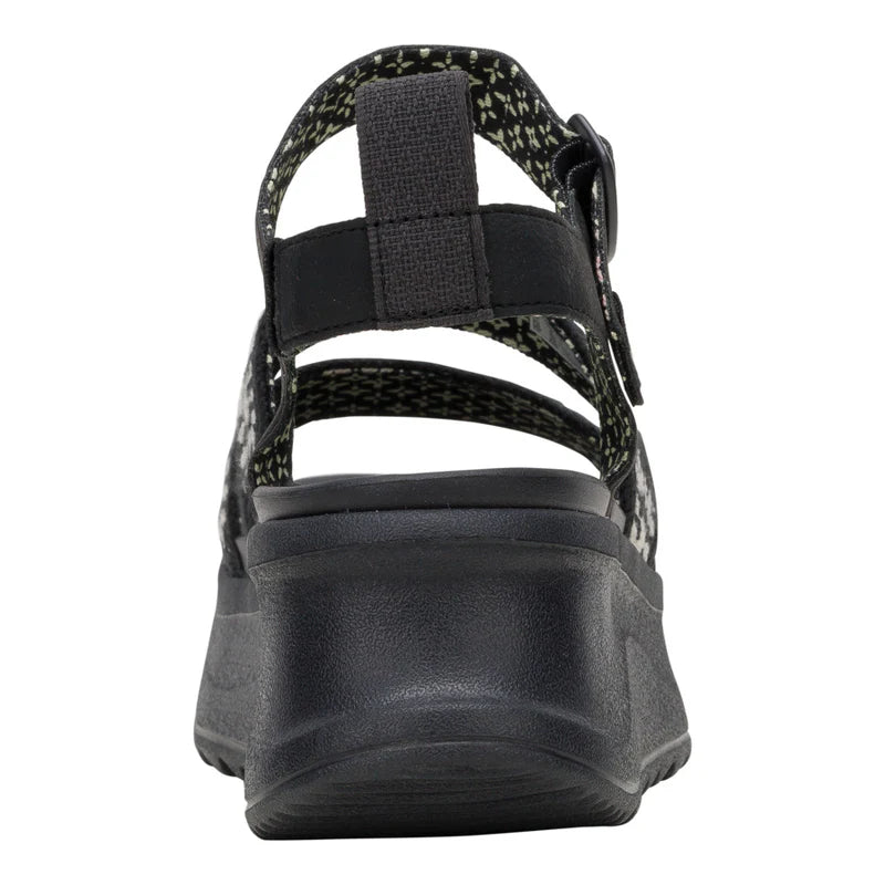 Hey Dudes Delray Buckle Cottage Crochet | Black/White