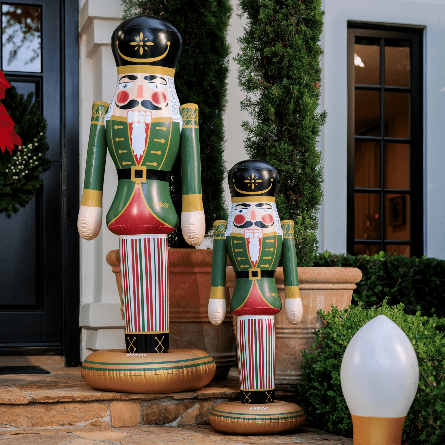 Inflatable Nutcracker - Classic 3.5&#39;